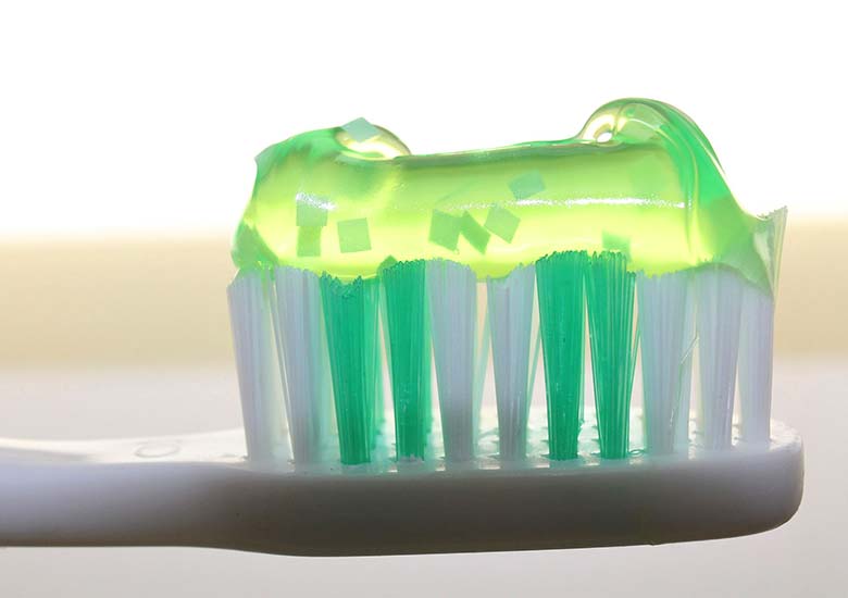 Toothpaste grade sodium CMC application in finished toothpaste